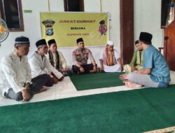 Tampung Aspirasi Masyarakat di Masjid Al Muttaqin Kelurahan Ukui, Polsek Ukui Gelar Jumat Curhat
