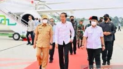 Joko Widodo Berkunjung Ke Riau, Masyarakat Sangat Berniat Mengundang Bapak Presiden Republik Indonesia Ke Pulau Padang Kepulauan Meranti