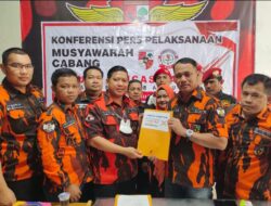 Serahkan Formulir,Iwan Pansa Kembali Maju Sebagai Calon Ketua MPC PP Pekanbaru