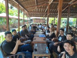 Puluhan Mahasiswa Dan Mahasiswi Asal Inhil Menyambut Hangat Kedatangan Ketua DPRD Dr. H. Ferriyandi MM, MT Di Kota Jogja