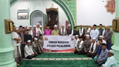 SUBUH HARMONI POLRES PELALAWAN “Wujudkan Sinergi dengan tokoh agama dan masyarakat jamaah mesjid JA’MI Kota Pangkalan Kerinci”