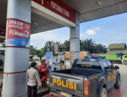Personil Polsek Ukui Lakukan Patroli Dialogis Secara Humanis