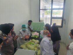Imam Masjid Desa Babussalam Rohul, Temukan Bayi Mungil Perempuan Usai Shalad Dhuhur Berjamaah