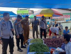 Bersama Upika Kecamatan, Polsek Ukui Cek Harga dan Stok Ketersediaan Bapokmas Jelang Ramadhan
