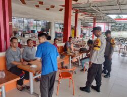 Meskipun Sudah Vaksin, Polsek Ukui Tetap Berikan Himbauan Prokes