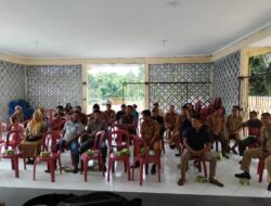 Bhabinkamtibmas Polsek Ukui Hadiri Musdesus Desa Ukui Dua
