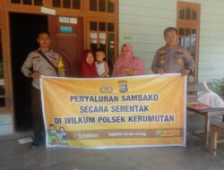 Wujudkan Kepedulian, Kapolsek Kerumutan Salurkan Bantuan Sembako Kepada Keluarga Stunting