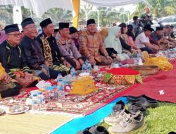 Kapolres Kuansing Hadiri Tradisi Balimau Kasai Jelang Ramadhan dan Motor Cross di Muara Lembu, Personil Dikerahkan Untuk Pengamanan