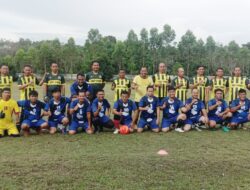 Didominasi U-40, Tim PERSED Baharudin Adakan Friendly Macht Dengan Tim Wartawan Pelalawan