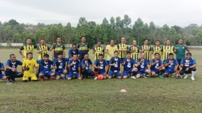 Didominasi U-40, Tim PERSED Baharudin Adakan Friendly Macht Dengan Tim Wartawan Pelalawan