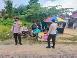 Patroli di Pasar Tumpah, Polsek Pangkalan Lesung Cegah Aksi Kriminalitas