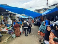 Ramadhan 1444 H, Polsek Ukui Tetap Gelar Patroli di Pasar Tradisional