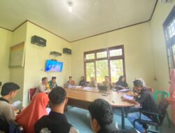 Berlangsung Lancar, Polsek Teluk Meranti Hadir Dalam Rapat Pleno Pemutakhiran Data di Tingkat Kelurahan