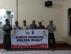Hadir di Tengah Masyarakat, Polsek Bunut Gelar Subuh Harmoni