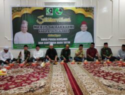 Pererat Silaturahmi, MD KAHMI Pelalawan Gelar Bukber dan Beri Santunan Anak Yatim