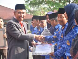 Serahkan Berbagai Penghargaan pada Hardiknas 2023, Pj Bupati Kampar Bacakan Pidato Mendikbud Riset dan Tekonologi RI