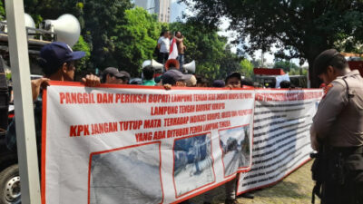 Warga Lampung Unjuk Rasa di Kantor KPK, Minta Bupati Lamteng Musa Ahmad Diperiksa Terkait Dugaan Korupsi