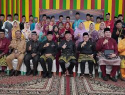 Buka Pembekalan Adat, Bupati Rohil Ajak Calon Penghulu Tidak Lakukan Money Politik
