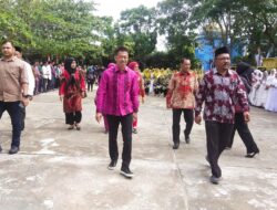 Bupati Afrizal Sintong Didampingi Kadis LH Suwandi Saksikan Penyembelihan Hewan Qurban
