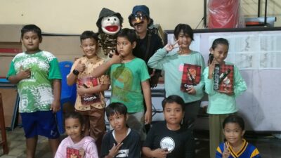 Menyambut Hari Anak Nasional, Warga Dukuh Kupang Adakan Rangkaian Kegiatan Untuk Membahagiakan Anak Anak Sekitar