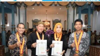 PJ Bupati Tulang bawang Drs.Qudrotul Ikhwan, malam 1 suro Dianugerahi Gelar Kanjeng Raden Tumenggung