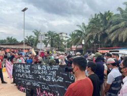 Ratusan Masyarakat Lubuk Gaung Adakan Unjuk Rasa Di PT SDO, Ini Penyebanya