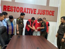 DISETUJUI JAM PIDUM” KAJARI PELALAWAN AKAN HENTIKAN PENUNTUTAN PERKARA PIDANA PENGANIAYAAN MELALUI RESTORATIVE JUSTICE