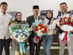 Dapat Nilai A, Bupati Rohil Afrizal Sintong Lulus Ujian Tesis di Pascasarjana UIR