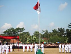 Pemerintahan Desa Sidomukti Laksanakan Upacara Bendera Merah Putih di HUT RI ke – 78 Bersama Masyarakat Setempat