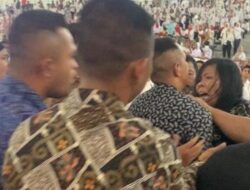 Presiden Jokowi Dilempar Sandal, Saat Acara Rembuk Relawan Bobby Nasution di Pancing