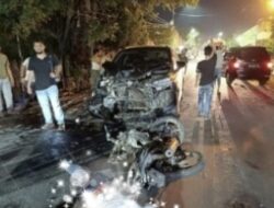 Kecelakaan Tragis di Labuhan: 1 Orang Tewas dalam Benturan Avanza Veloz dan Sepeda Motor