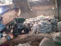 Polsek Terbanggi Besar Gerebek Gudang Pengoplosan Pupuk di Kampung Karang Endah Diduga Pupuk Palsu
