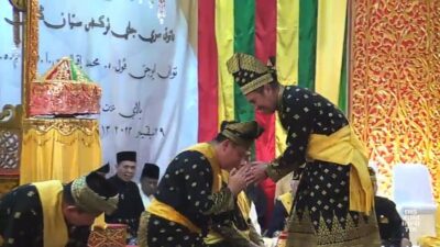 Kapolda Riau Irjen Pol Mohammad Iqbal di Anugrahi Gelar Adat Oleh LAM Riau