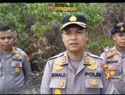 Kapolres Kampar Pimpin Pemadaman Karhutla di Desa Rimbo Panjang