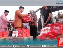 Serahkan Bantuan Bagi Korban Kebakaran di Ujung Batu, Wabup: Tetap Tabah dan Kuat Dalam Menjalani Ujian