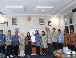 Bupati INHU Hadiri Launcing Buku Pedoman Wisata