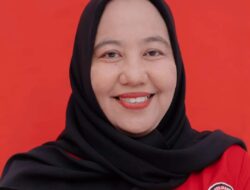 Susilowati Seorang Pedagang Sayur Keliling, Mampu Membedah Rumah Warga Hingga Mencapai Puluhan Rumah