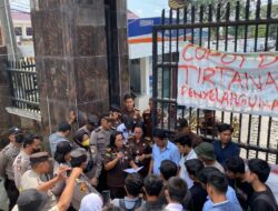 Koalisi Pemerhati Indonesia Raya Demo Kejati Sumut