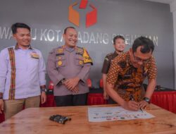 Penandatanganan Nota Kesepahaman Dalam Penertiban APK di Kota Padangsidimpuan