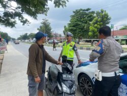 Serentak, Ditlantas Polda Riau dan Satlantas Jajaran Gelar Kegiatan Bulan November Tertip Helm