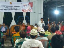 Warga Karangrejo, Bermusyawarah dan Bulatkan Tekad Menangkan ” drs Sudarsono” MM di Pemilu 2024