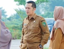 Kabupaten Rohil Dapat Bantuan 22 Titik Perangkat VSAT Tele Sat Dari Kementrian Kominfo