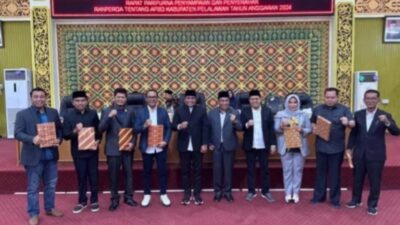 Rapat Paripurna DPRD Pelalawan Bahas Ranperda APBD 2024 untuk Keuangan Daerah yang Tertib dan Efisien