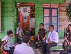 Kajari Kota Padangsidimpuan, Dr. Lambok MJ Sidabutar Turun Langsung dalam Penyuluhan Hukum bagi Masyarakat Kurang Mampu