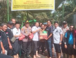 Forum RT, RW, dan Kaling Pangkalan Kerinci Kota Salurkan Bantuan Sembako untuk Korban Banjir