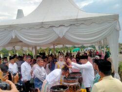 Wakil Bupati Rokan Hulu Buka Kegiatan Potang Balimau di Halaman Masjid Agung Islamic Center