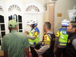 Pastikan Situasi Rumah yang Ditinggal Mudik Aman, Kapolres Rohul Turun Langsung ke Pemukiman Warga