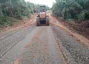 Dinas PUPR Rokan Hulu Gencar Lakukan Peningkatan Jalan Penghubung Desa