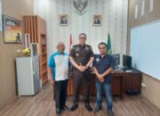 Ketua IWO dan Penasehat PWI Kaur Silaturami Ke Kajari, Perkuat Kemitraan