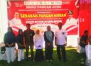 Ratusan Masyarakat Gampong Hugu Selatan Serbu Sembako Murah 